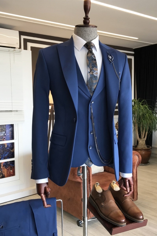 Blue Peaked Lapel Three Pieces Slim Fit Prom Suits For Men-BMbridal