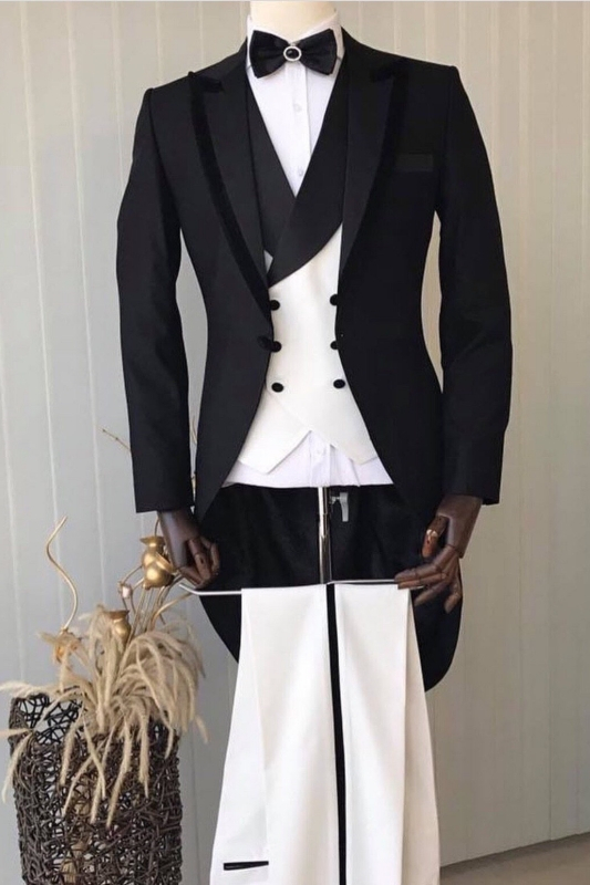 Formal Black Peaked Lapel Three Pieces Prom Suits-BMbridal