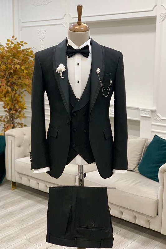 Glamorous Black Shawl Lapel Three Pieces Wedding Suits-BMbridal