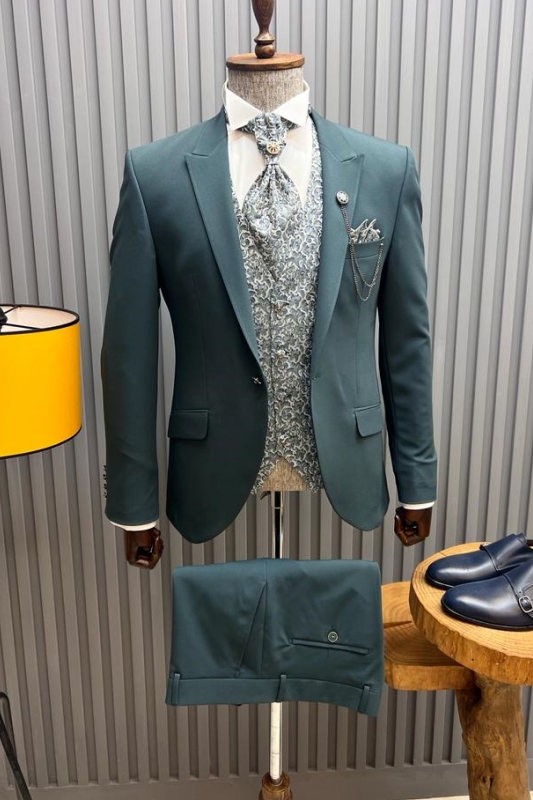 Ocean Blue Peaked Lapel Three Pieces Prom Suits With Jacquard Vest-BMbridal