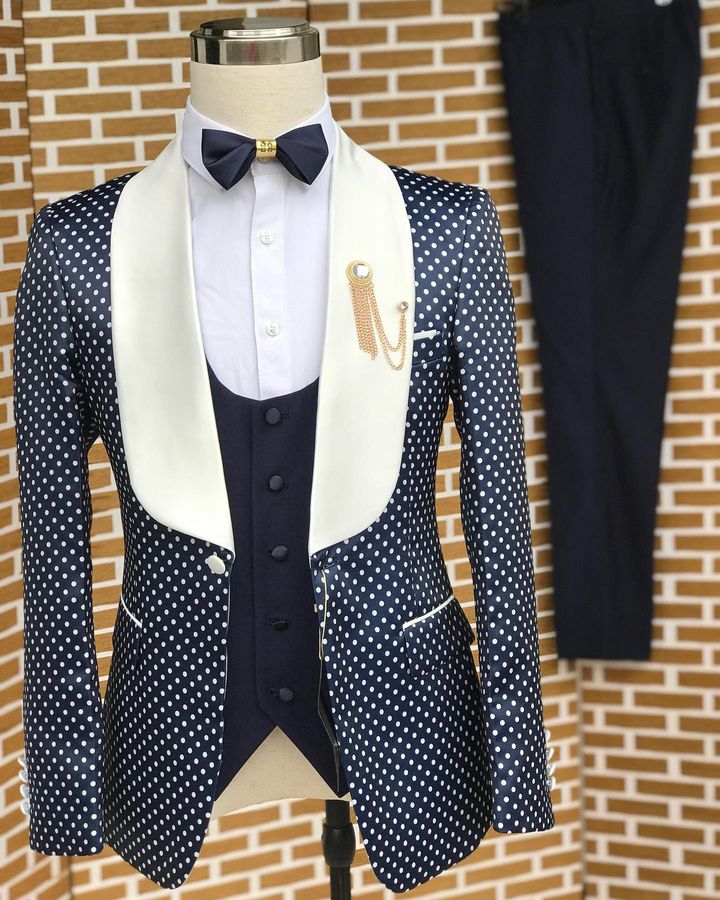 Fashion Navy Blue Shawl Lapel Three Pieces Dot Wedding Suits-BMbridal