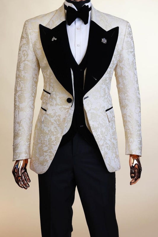Fashion Champagne Peaked Lapel Three Pieces Jacquard Prom Suits-BMbridal