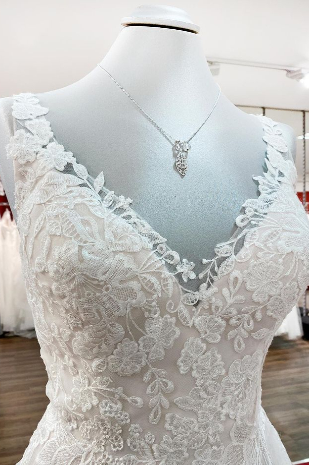 BMbridal Graceful Ivory Tulle V Neck Lace Ruffles A-Line Wedding Dresses-BMbridal