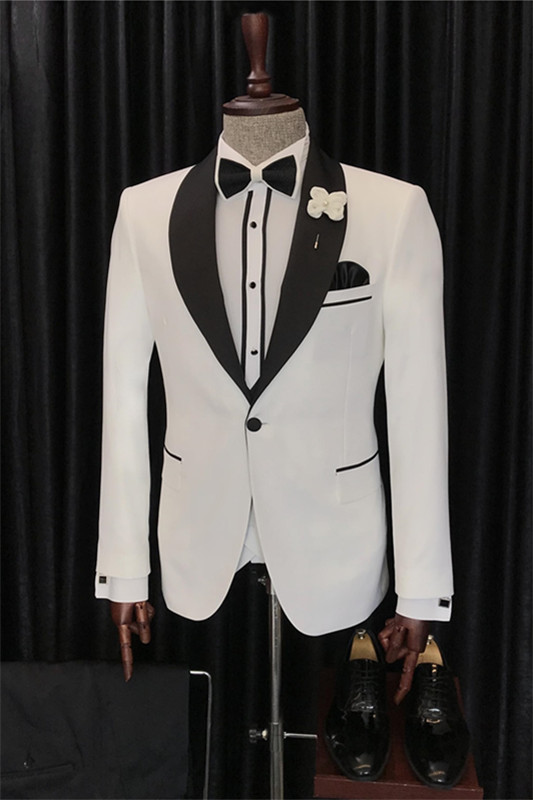 Chic White Three Pieces Slim Fit Wedding Groom Suits-BMbridal