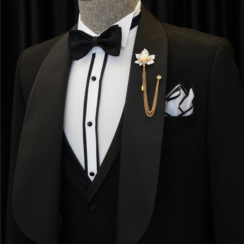 Bespoke Black Three Pieces Shawl Lapel Wedding Suits For Men-BMbridal
