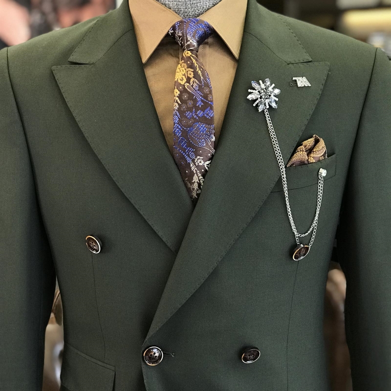 Fancy Dark Green Peaked Lapel Double Breasted Prom Suits-BMbridal