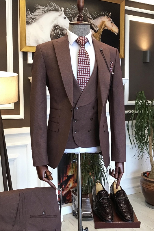 Newest Brown Peaked Lapel Three Pieces Business Suits-BMbridal