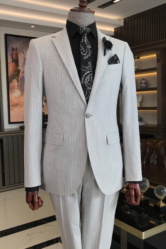 New Arrival White Notched Lapel Striped Prom Suits For Men-BMbridal