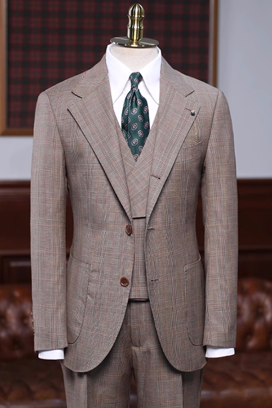 Fashion Khaki Plaid Notched Lapel Three Pieces Prom Suits-BMbridal