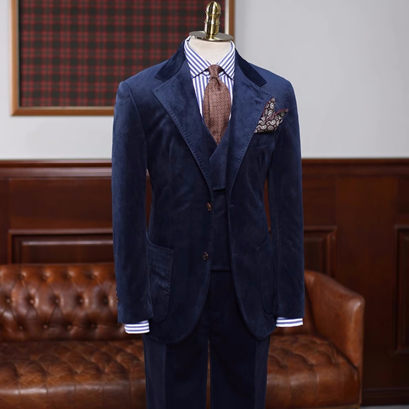 New Arrival Navy Blue Notched Lapel Three Pieces Velvet Prom Suits-BMbridal