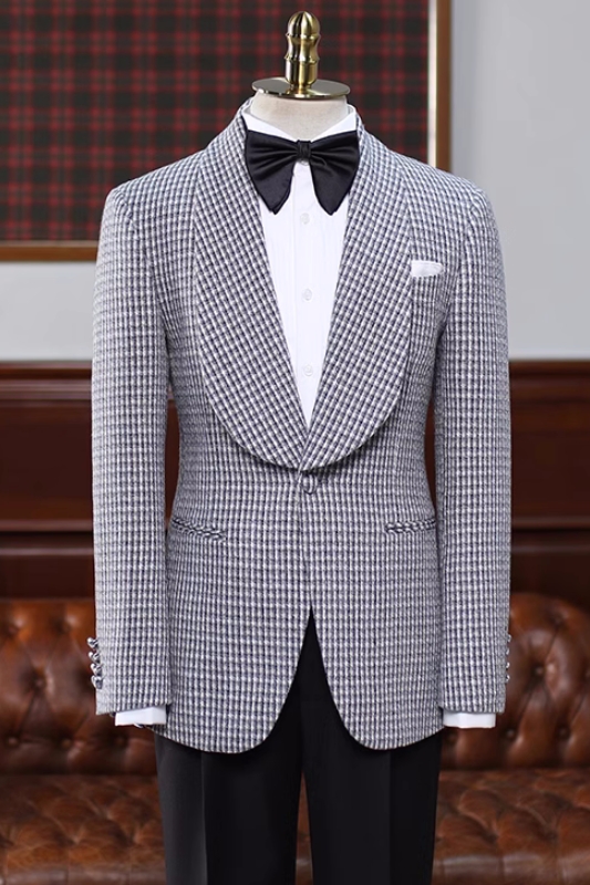 Stylish Black Plaid Shawl Lapel Wedding Suits For Men-BMbridal