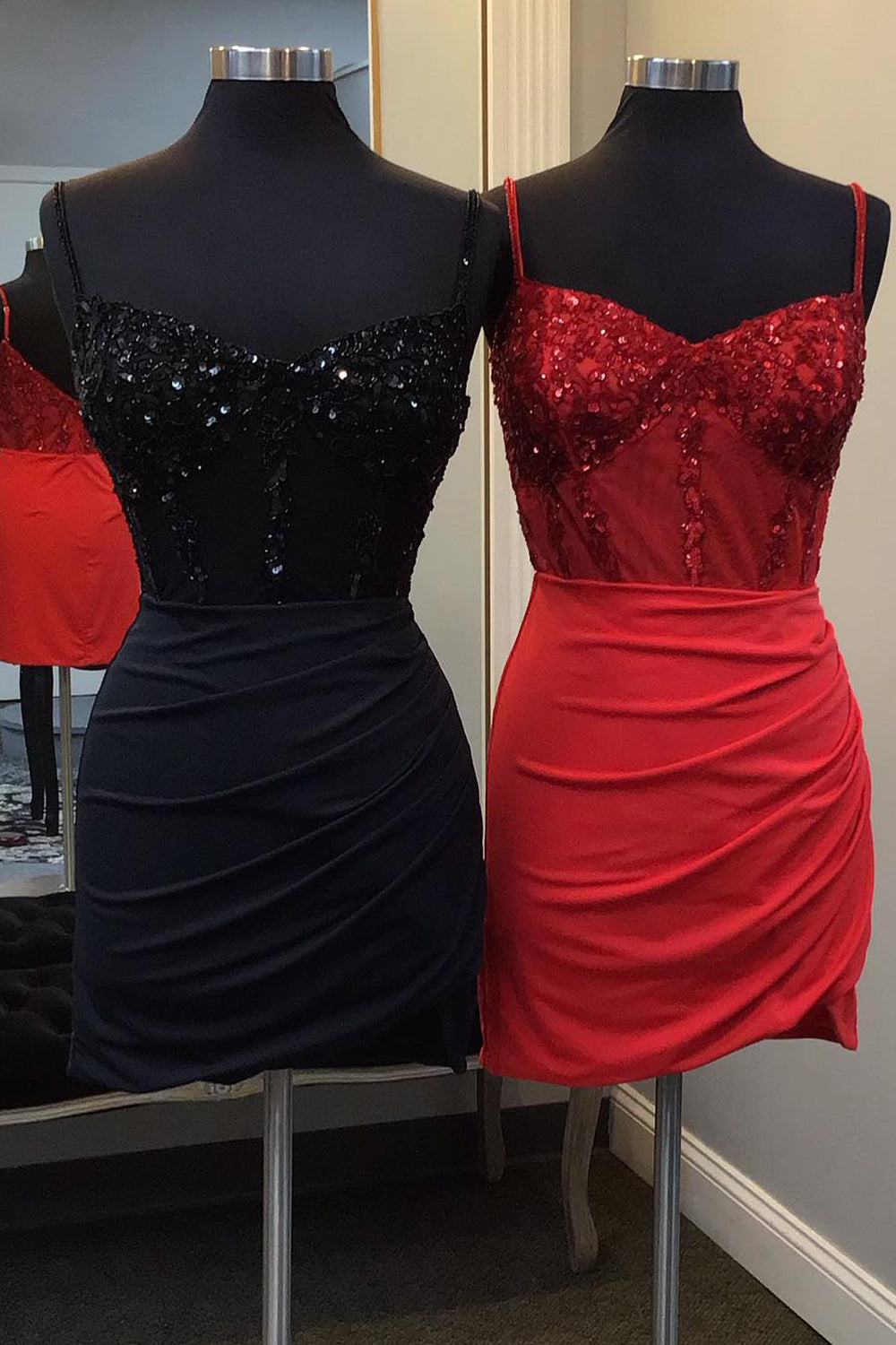 Sparkly Black Corset Satin Tight Short Homecoming Dress with Sequins-BMbridal