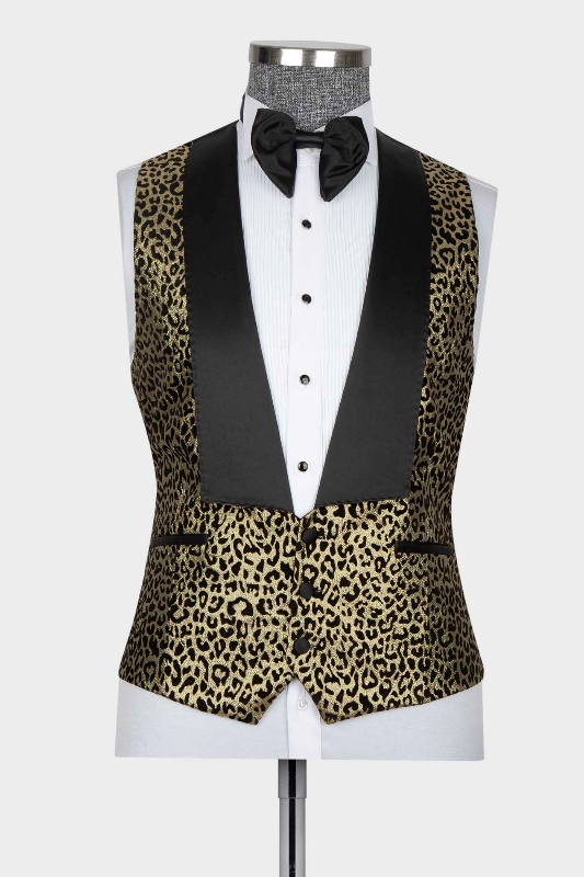 Chic Gold Jacquard Peaked Lapel Three Pieces Prom Suits-BMbridal