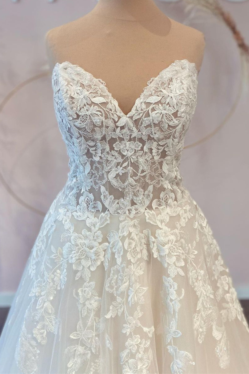 BMbridal V-Neck Sleeveless Lace Wedding Dress Long On Sale-BMbridal