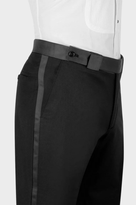 Chic Black Peaked Lapel Double Breasted Wedding Men Suits-BMbridal