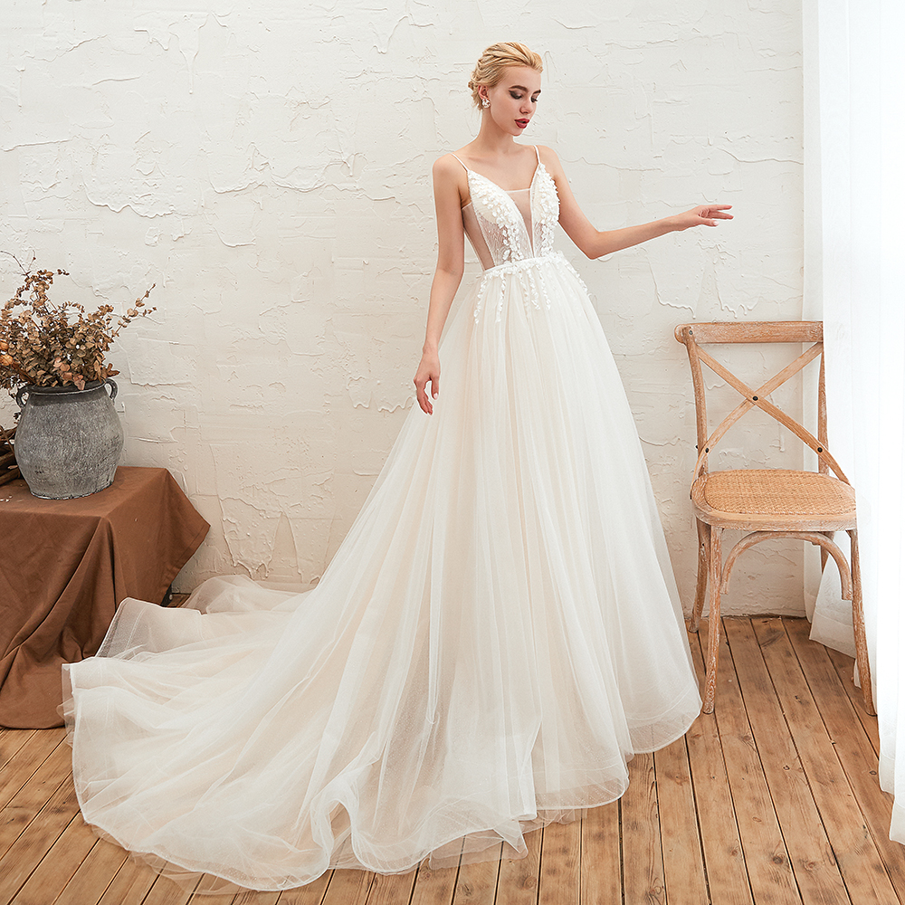 BMbridal Chic Spaghetti Straps V-Neck Ivory Tulle Wedding Dresses with Appliques