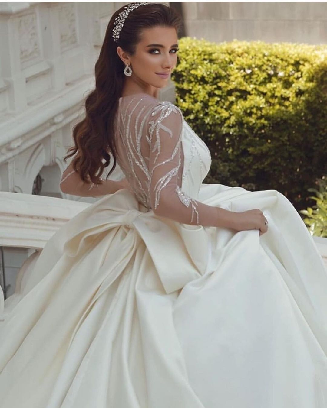 Bmbridal Long Sleeves V-Neck Ball Gown Satin Wedding Dress With Sequins-BMbridal