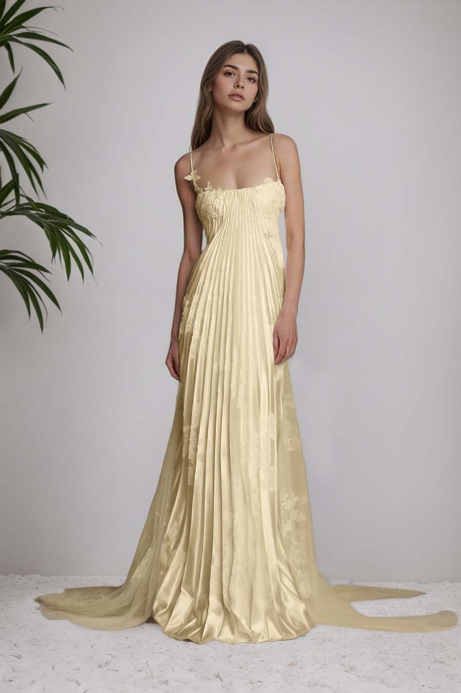 Stain Spaghetti Strap Sleeveless Long Prom Dress With Appliques