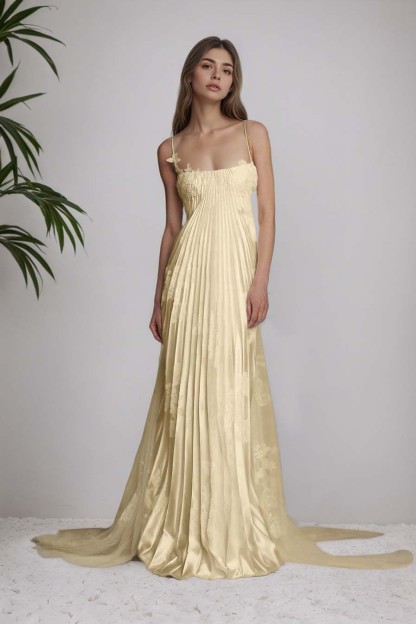 Stain Spaghetti Strap Sleeveless Long Prom Dress With Appliques