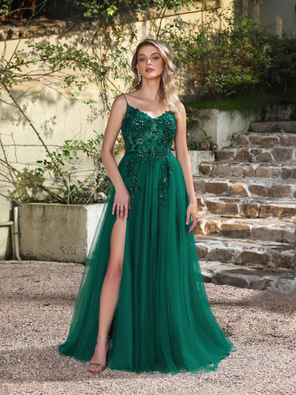 Emerald Sequin Tulle Gown: Outdoor Wedding & Evening Elegance