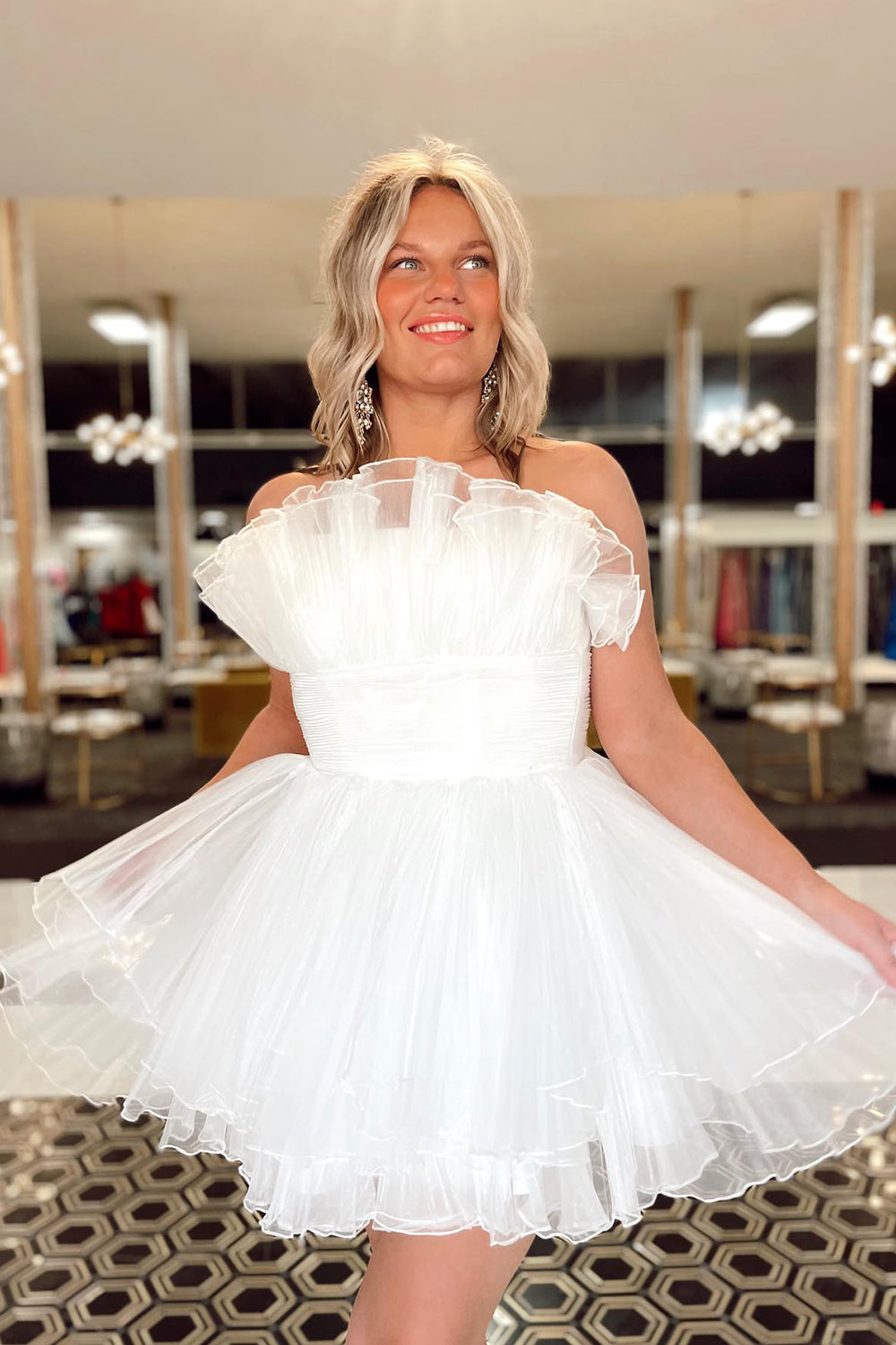 Simple White Strapless Tiered Tulle A-Line Short Homecoming Dress-BMbridal