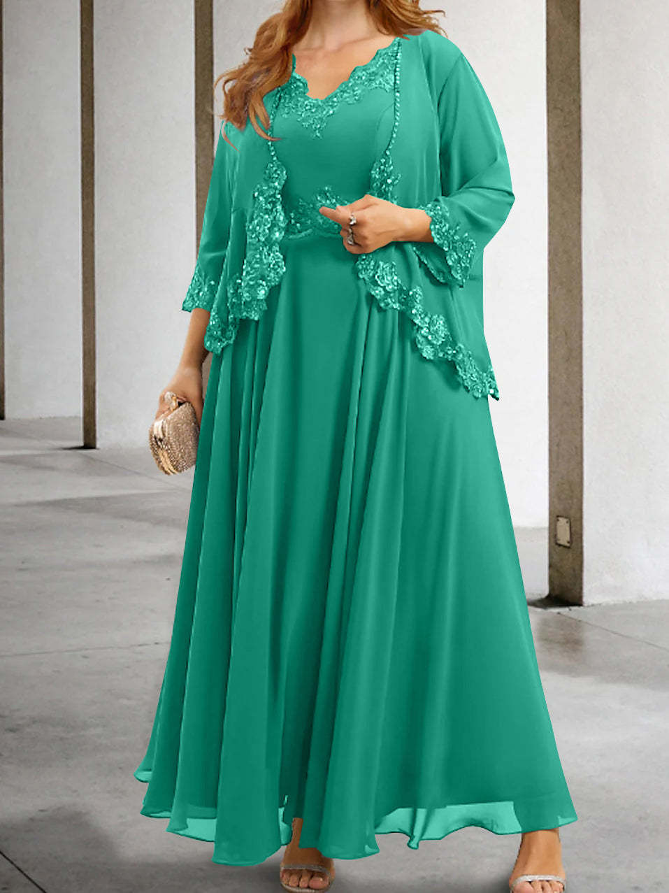 Mother of the Bride A-Line/Princess Dresses Featuring Applique & Sequins