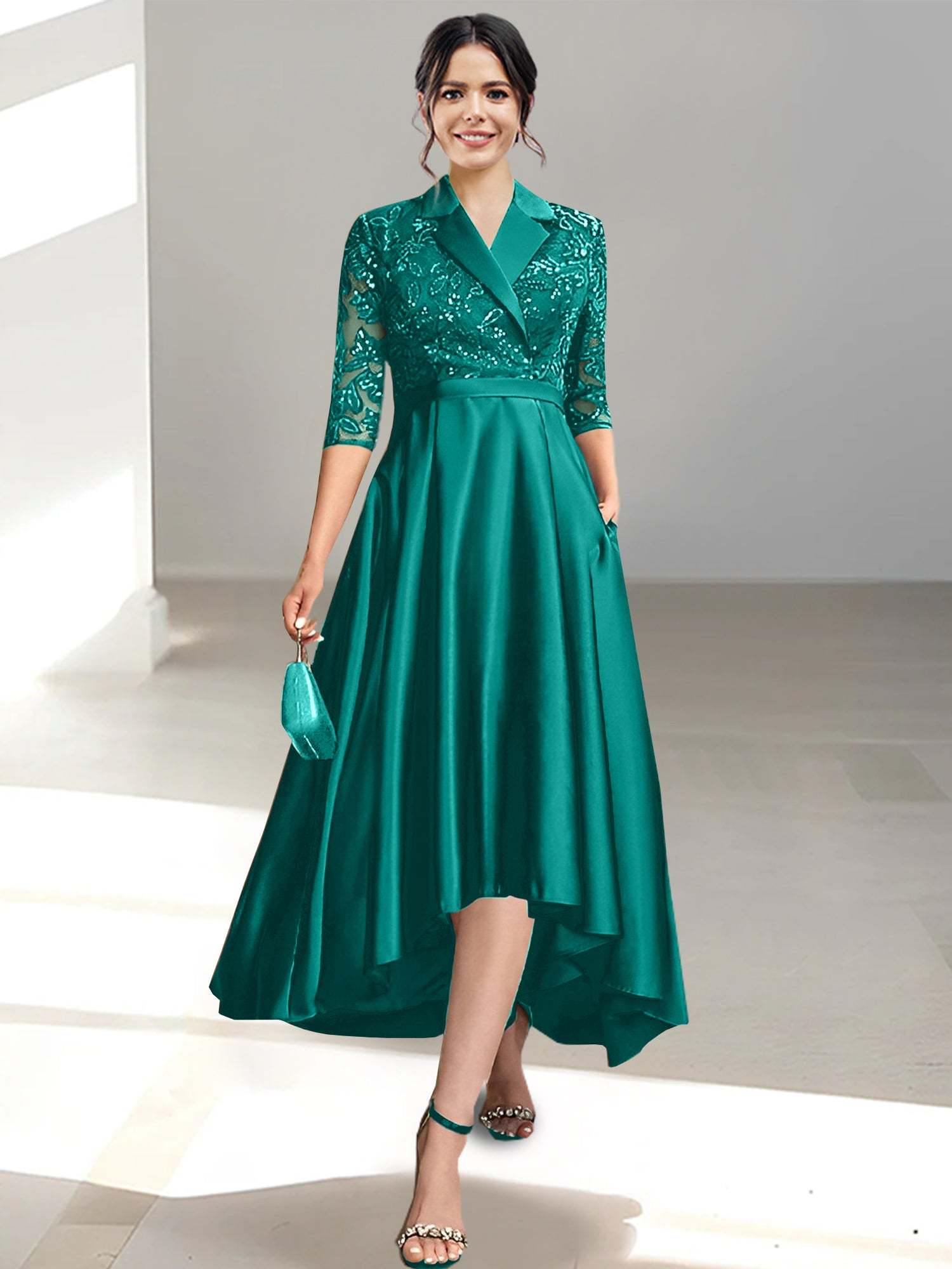 V-Neck Tea-Length Sheath/Column Dresses for the Mother of the Bride
