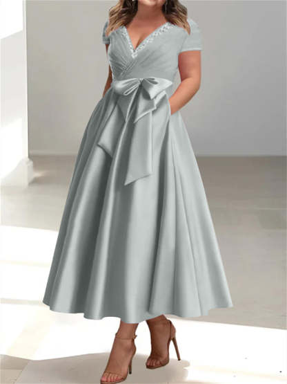 Plus Size Mother of the Bride A-Line Princess V-Neck Dress with Pockets and Ruffles-BMbridal
