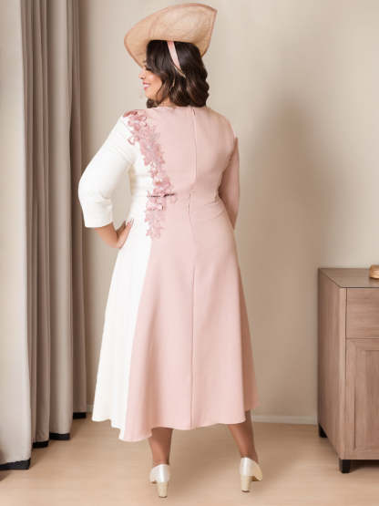 Elegant Plus Size Mother of the Bride A-Line/Princess Dress with 3/4 Sleeves Scoop Neck and Floral Appliques-BMbridal