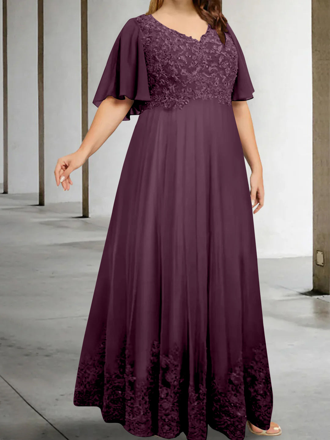Plus Size V-Neck A-Line Princess Floor-Length Mother of the Bride Dress with Appliques and Half Sleeves-BMbridal