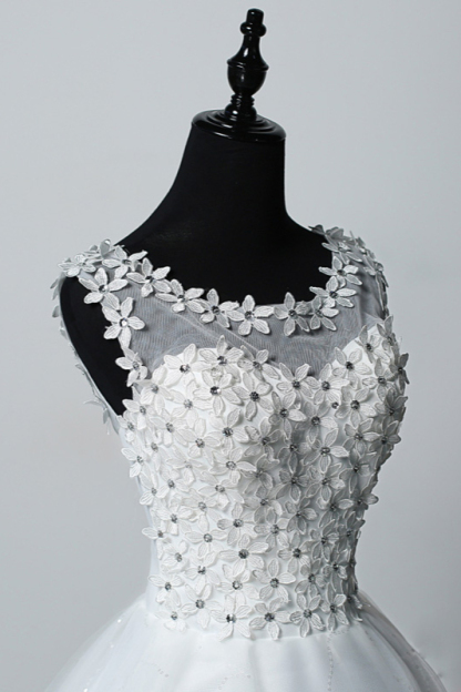 BMbridal Elegant Jewel White Tulle Ball Gown Wedding Dresses Sleeveless Appliques Bridal Gowns with Rhinestones-BMbridal