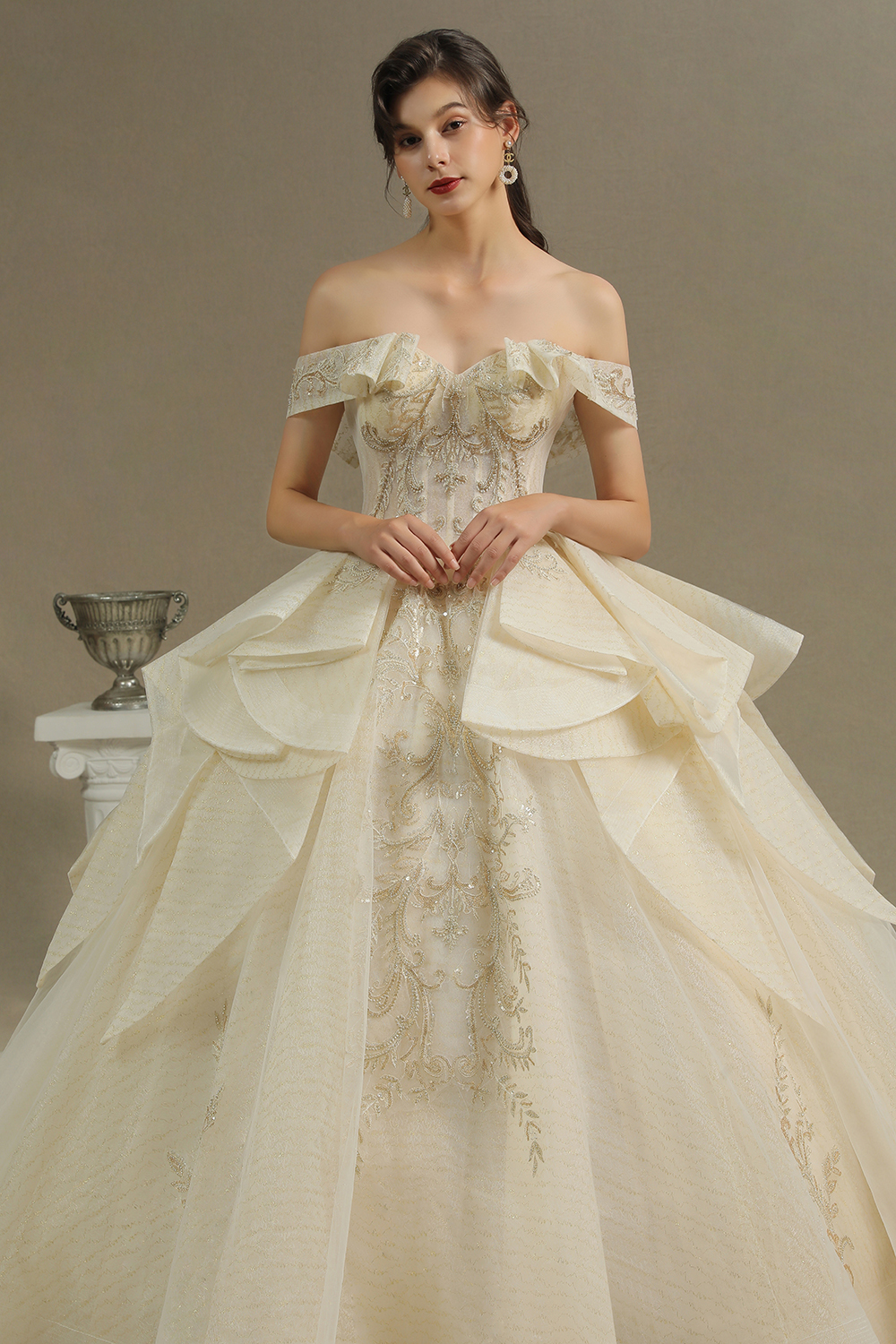 BMbridal Off-the-Shoulder Princess Wedding Dress With Lace Appliques-BMbridal