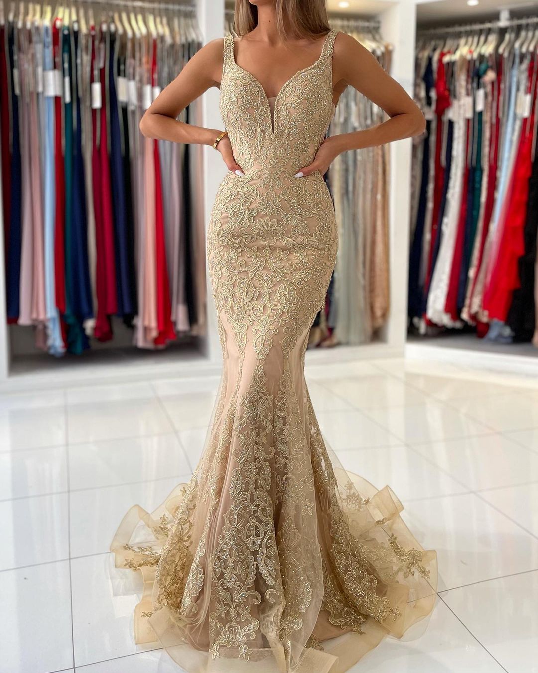 Bmbridal V-Neck Sleeveless Mermaid Prom Dress With Gold Appliques