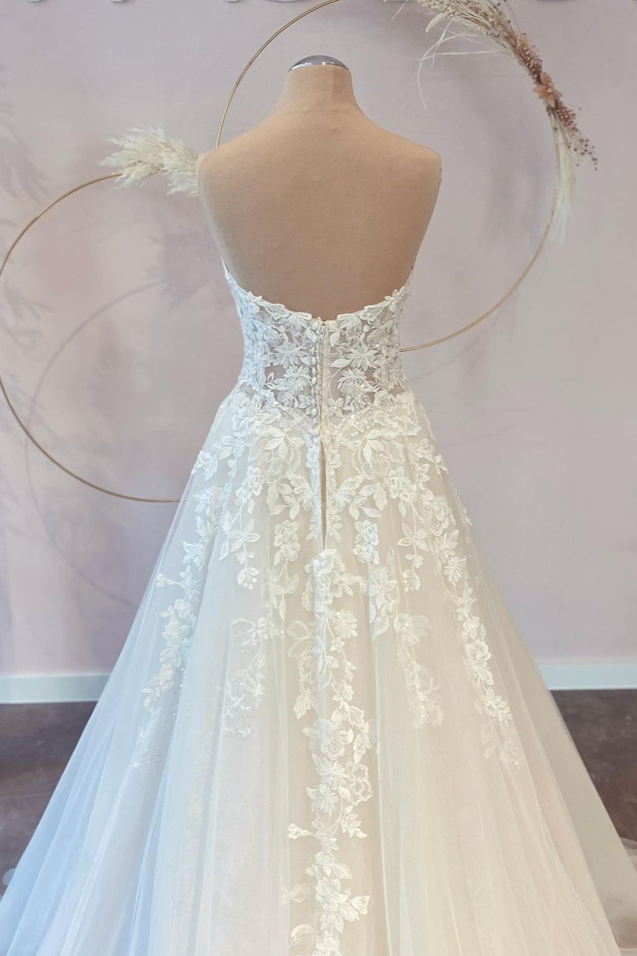 BMbridal V-Neck Sleeveless Lace Wedding Dress Long On Sale-BMbridal