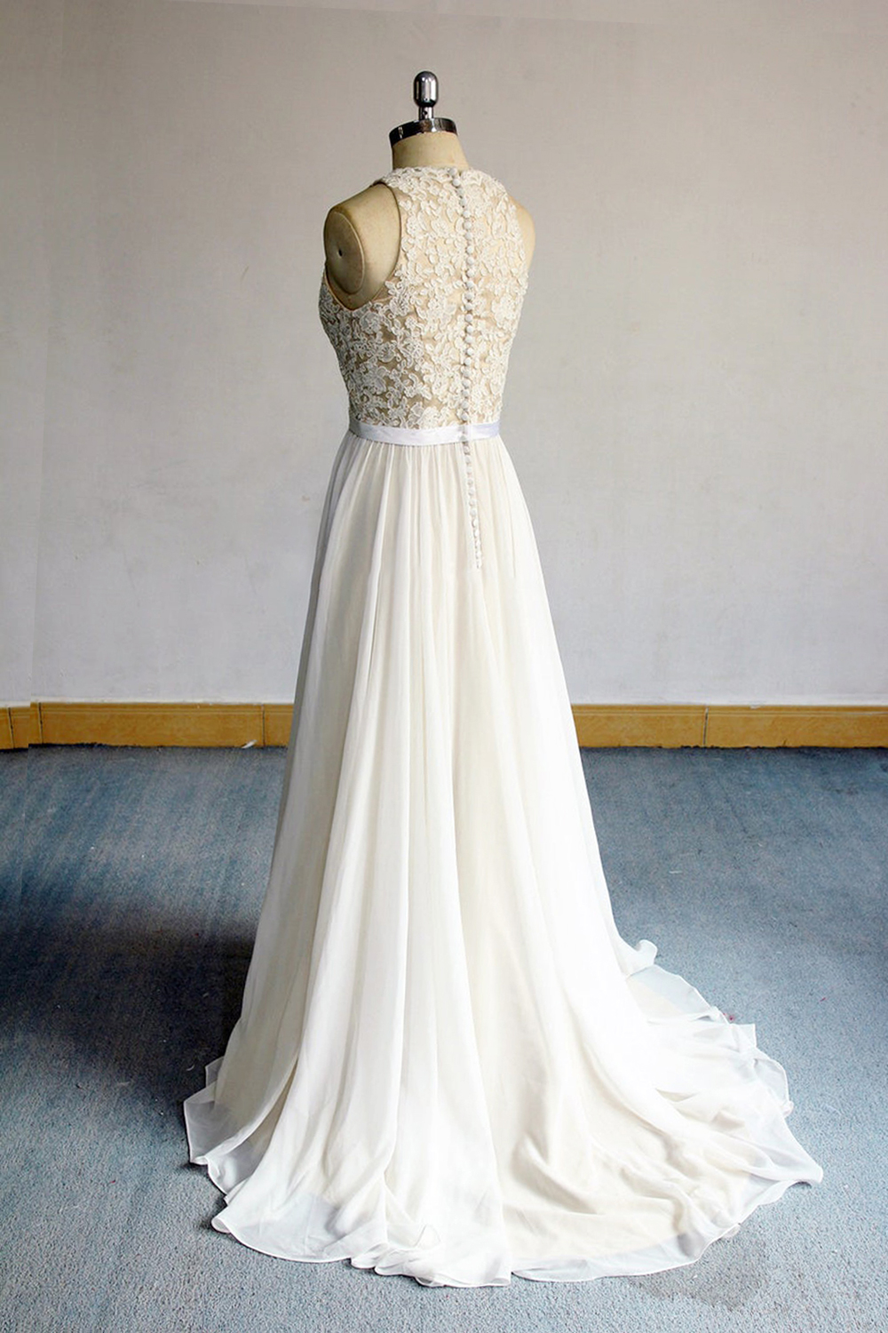 BMbridal Glamorous White Appliques Chiffon Wedding Dress Sleeveless Ruffles A-line Bridal Gowns On Sale-BMbridal