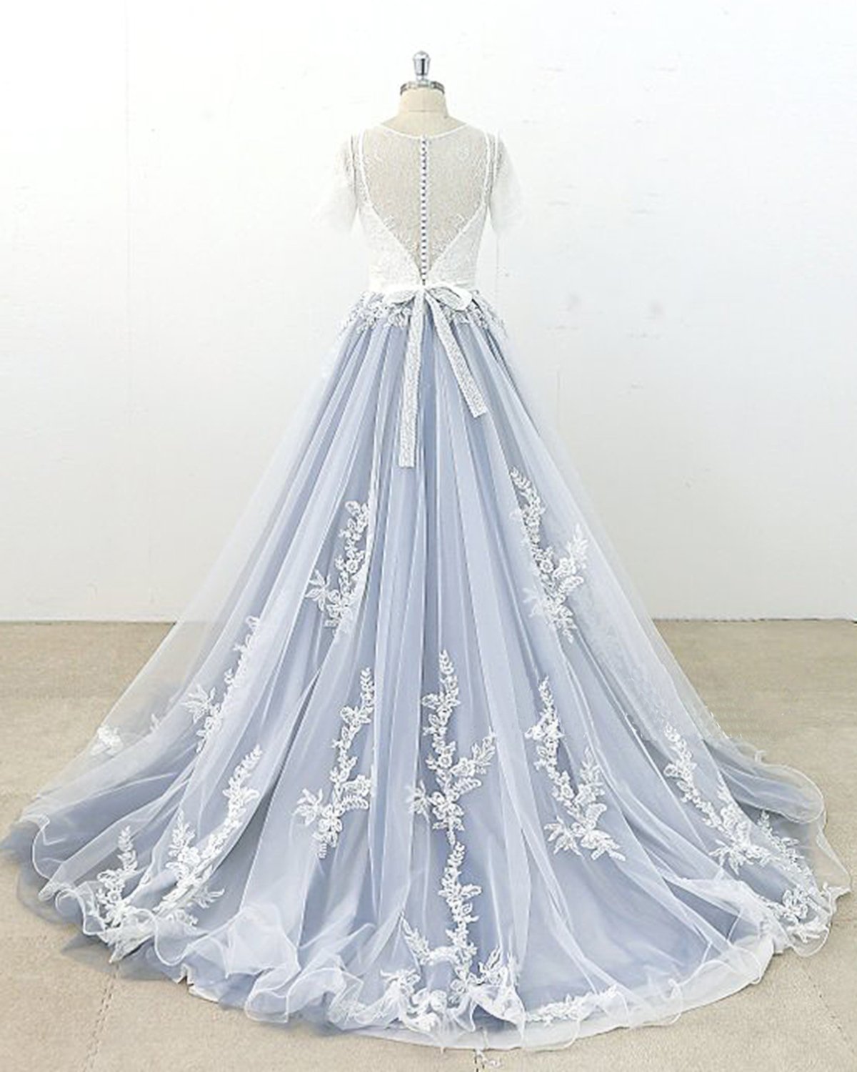 BMbridal AffordableBlue Gray Tulle Ivory Lace Wedding Dress Short Sleeve Beach Bridal Gowns On Sale