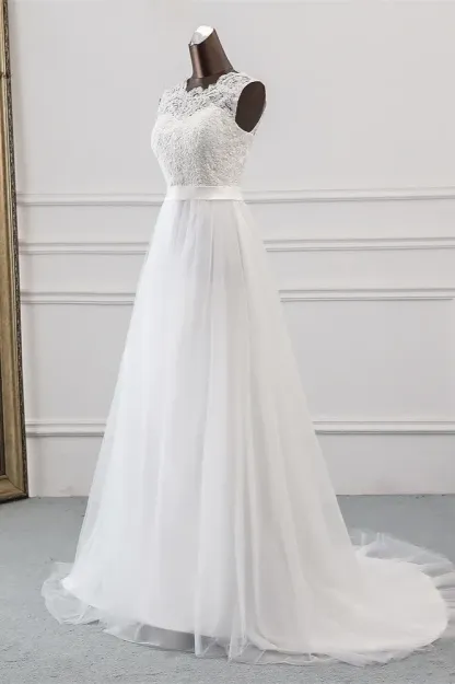 Classic Tulle Long A-Line Jewel Wedding Dress with Appliques Lace