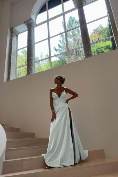 Strapless Sleeveless Long Mermaid Prom Dress With Split Pleated