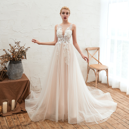 BMbridal Unique Tulle V-Neck Ivory Affordable Wedding Dress with Appliques