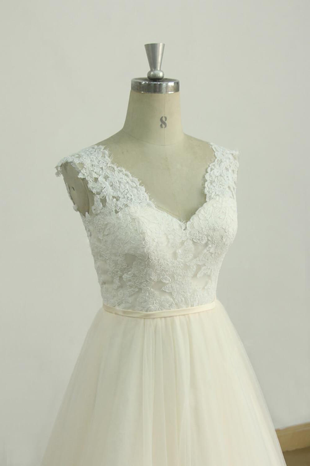BMbridal Elegant Lace Straps V-neck Appliques Wedding Dress Tulle Ruffles A-line Bridal Gowns On Sale-BMbridal