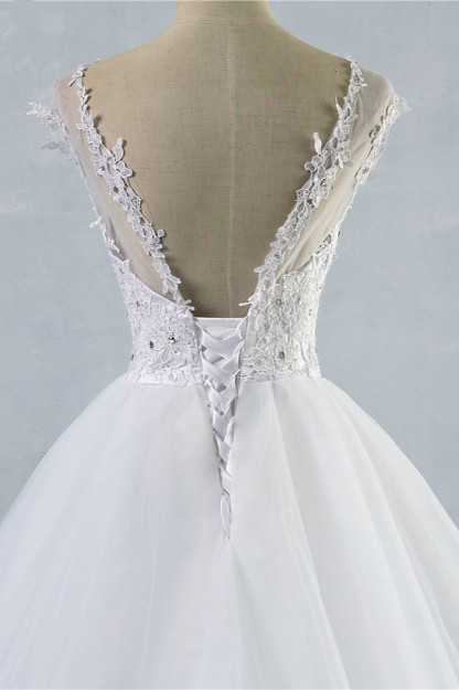 BMbridal Elegant Jewel Tulles Lace Wedding Dress Sleeveless Appliques Beadings Bridal Gowns Online