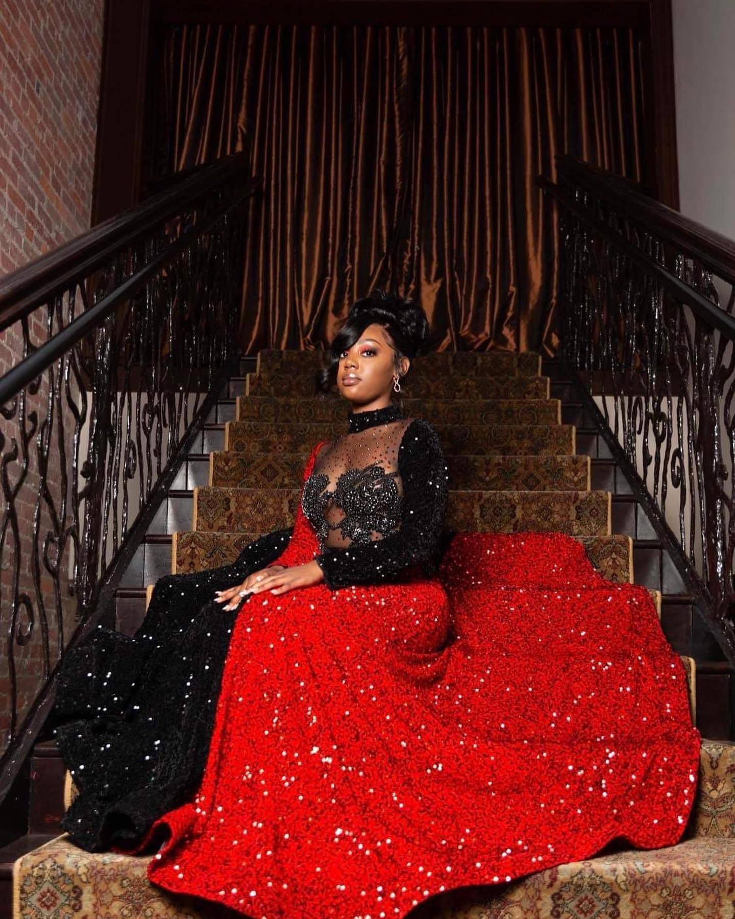 Deep Military Green Prom Dress with African Geometric Embroidery & Asymmetrical Design – High-Waisted Modern Queen Gown