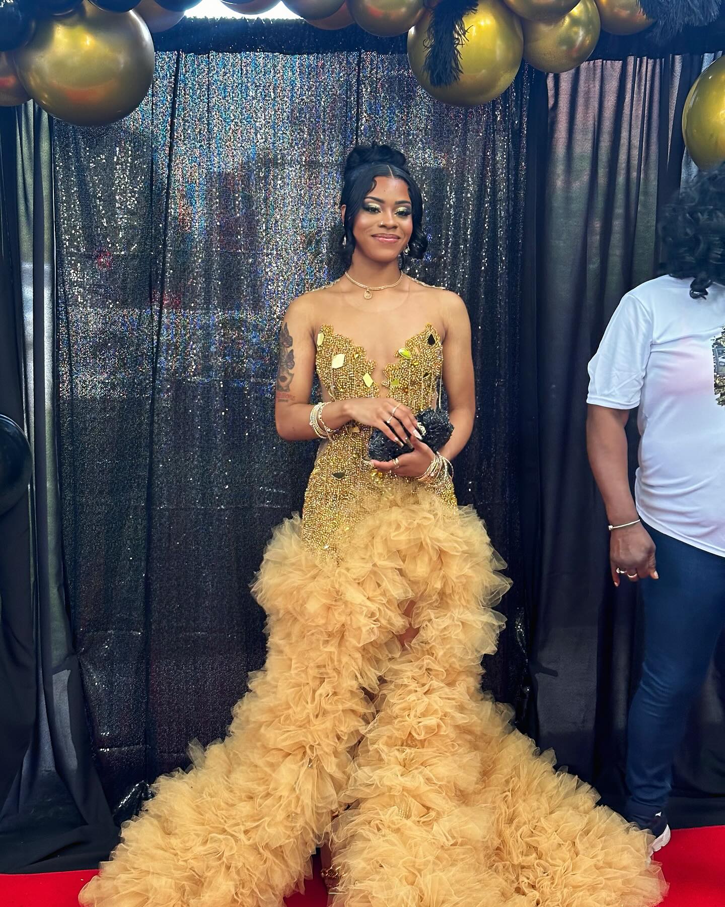 24K Goddess Gold Crystal Gown - 2026 Ruffled Tulle Mermaid Prom Dress with Illusion Bodice