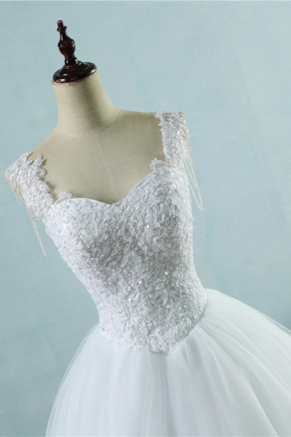 BMbridal Glamorous Straps Sweetheart White Wedding Dress Sleeveless Appliques Beadings Bridal Gowns