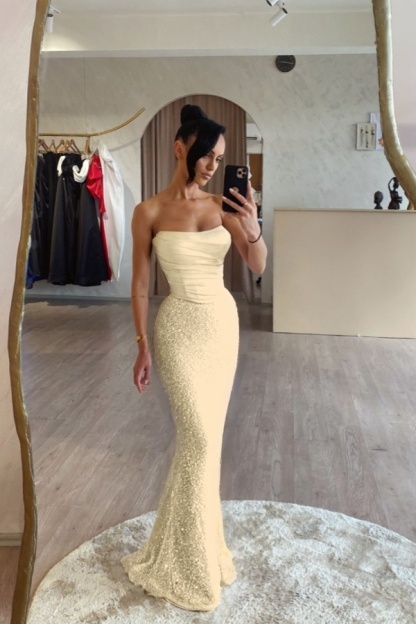 Strapless Sleeveless Long Mermaid Prom Dress With Sequin Pleated