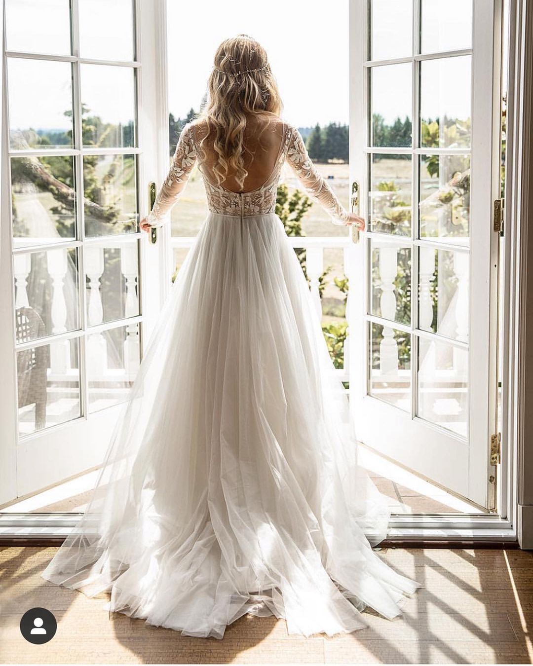 BMbridal Long Sleeves Beach Wedding Dress With Appliques Open Back-BMbridal