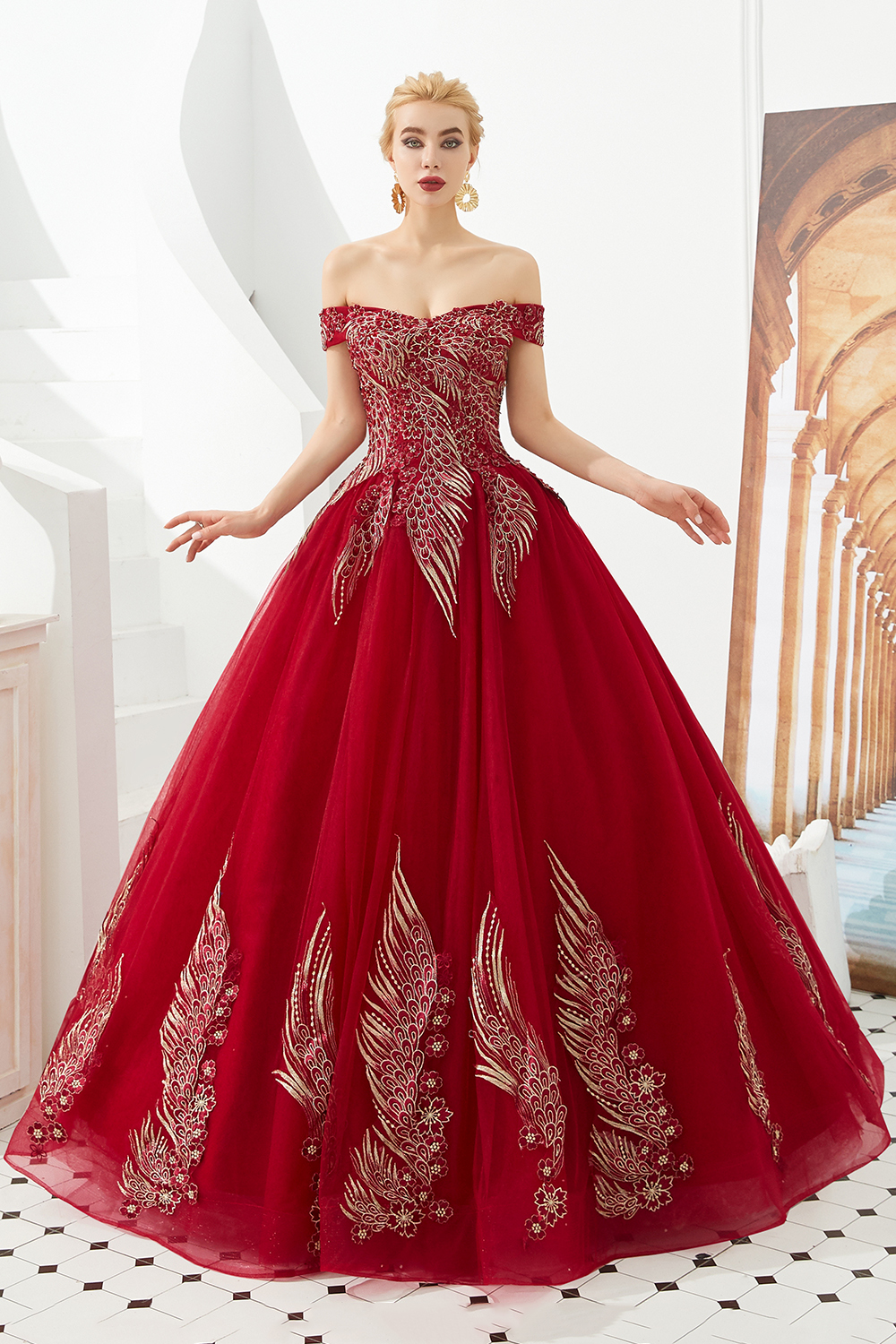 BMbridal Off-the-Shoulder Tulle Ball Gown Prom Dress With Appliques Beadings
