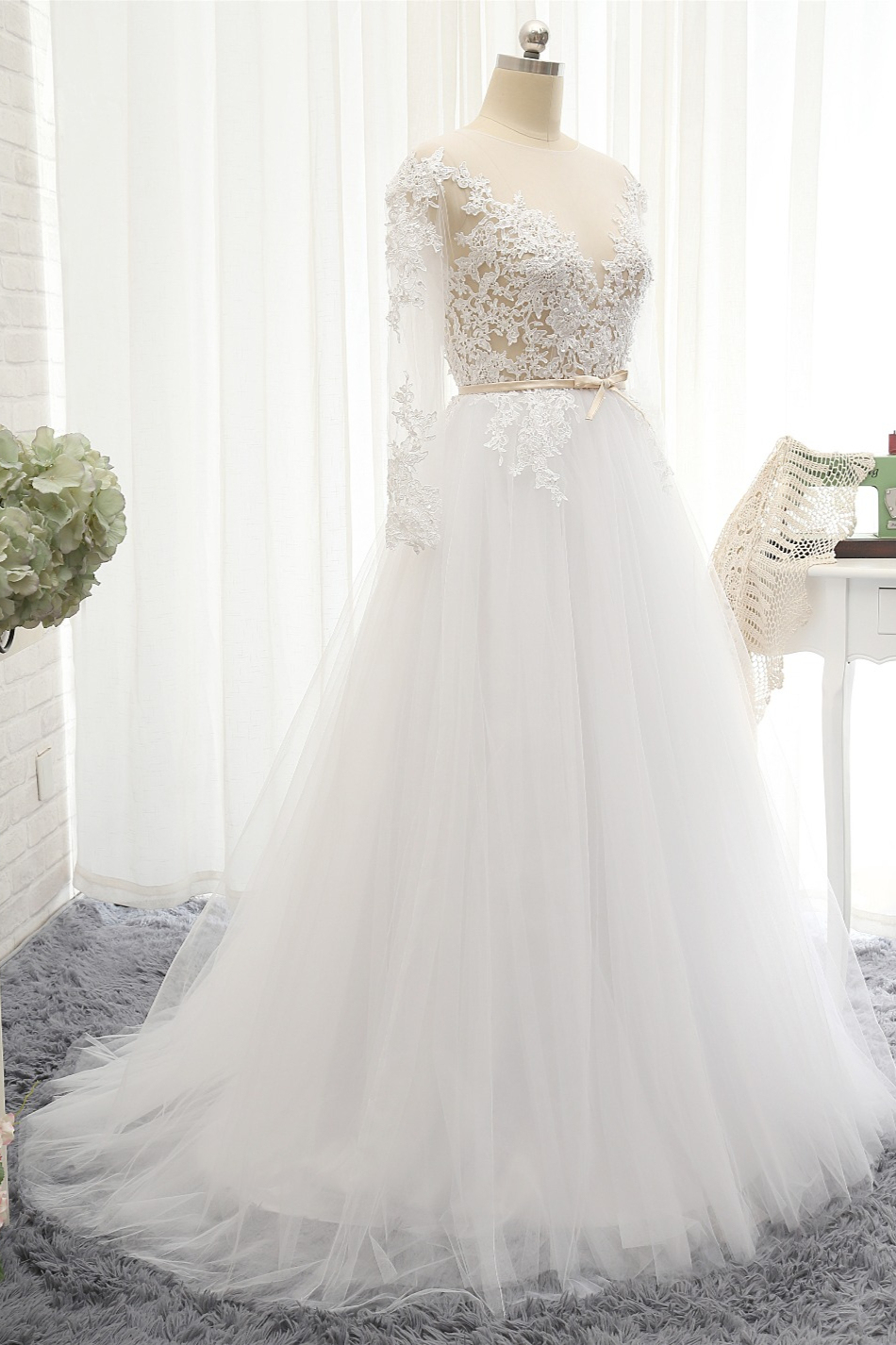 BMbridal Affordable White Tulle Ruffles Lace Wedding Dresses Jewel Longsleeves Bridal Gowns With Appliques On Sale-BMbridal