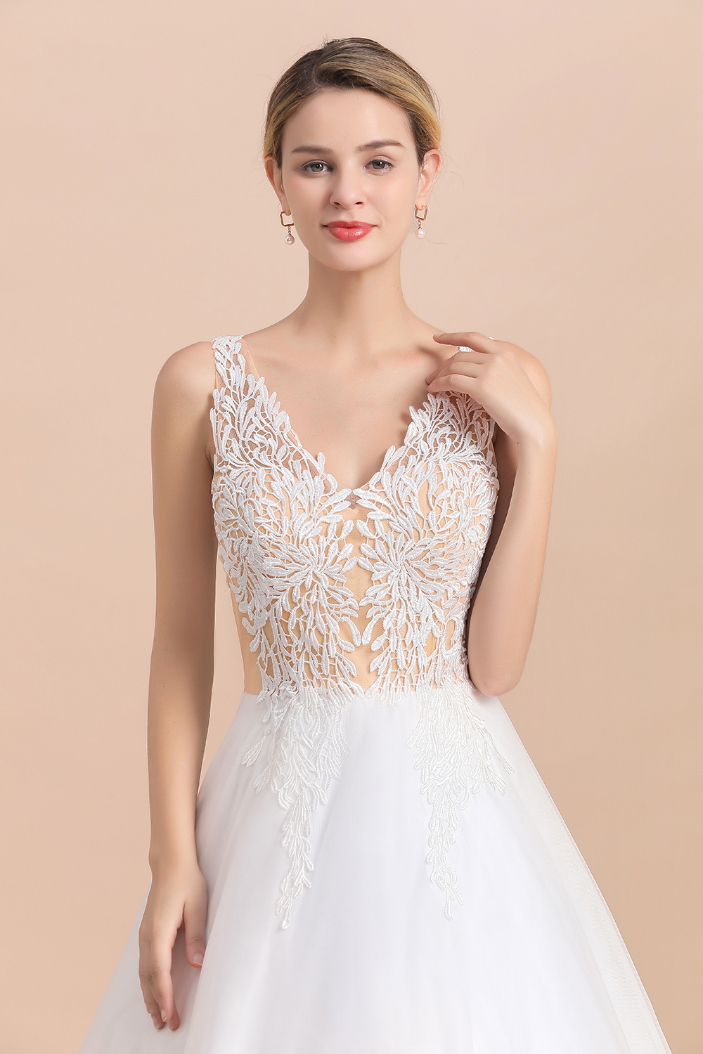 BMbridal Boho V-Neck Lace Wedding Dress Tulle Appliques Sleeveless Bridal Gowns On Sale-BMbridal