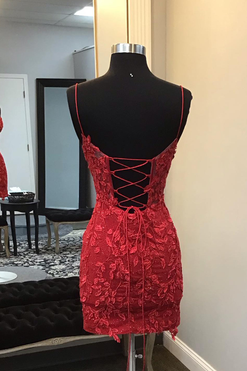 Glitter Red Corset Tight Short Homecoming Dress with Appliques-BMbridal